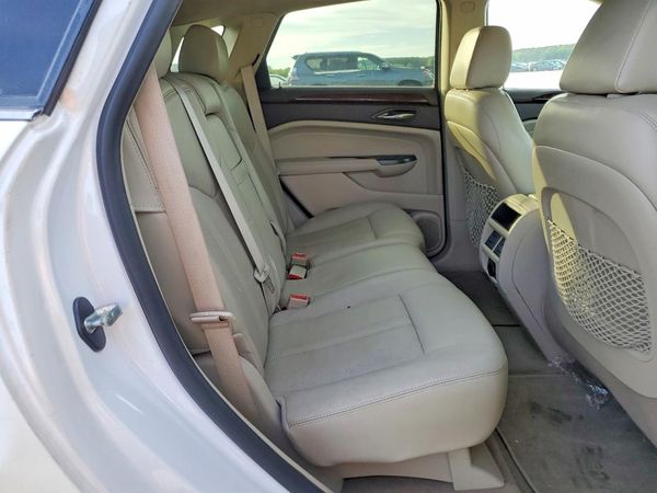 2012 CADILLAC SRX Luxury