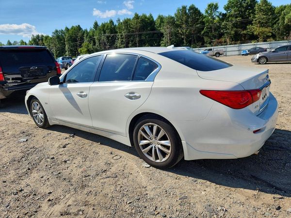 2017 INFINITI Q50
