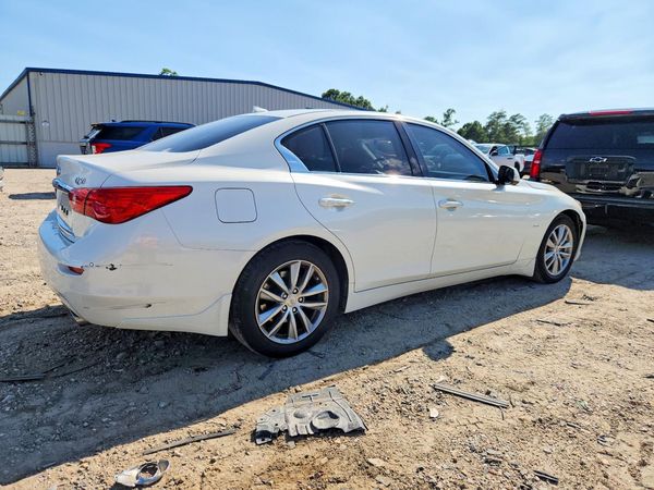 2017 INFINITI Q50