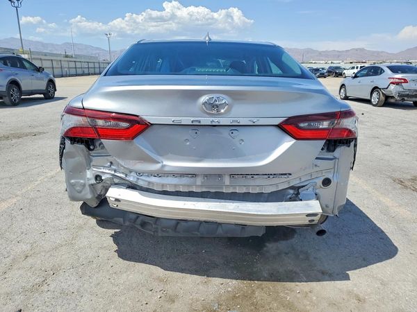 2022 TOYOTA CAMRY