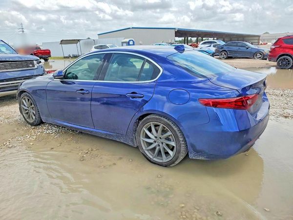 2018 ALFA ROMEO GIULIA RWD