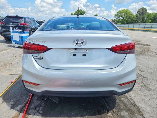 2021 HYUNDAI ACCENT