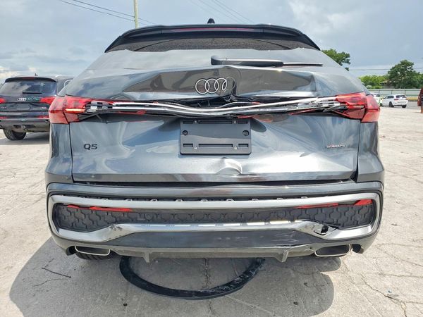 2026 AUDI Q5