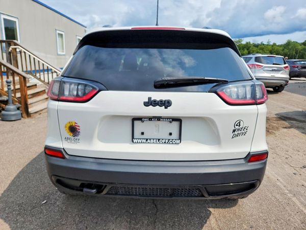 2022 JEEP CHEROKEE LATITUDE 4X4