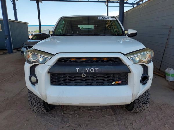 2018 TOYOTA 4RUNNER Ltd/SR5/SR5 Premium