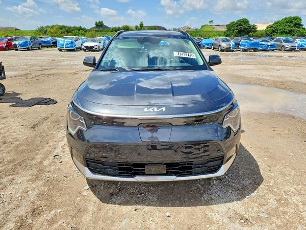 2024 KIA NIRO Wind