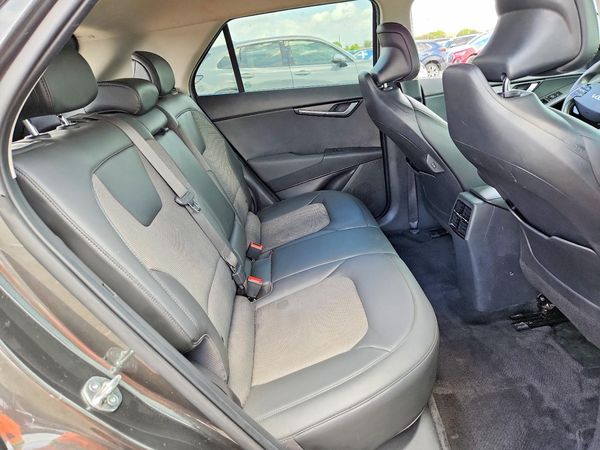 2024 KIA NIRO Wind
