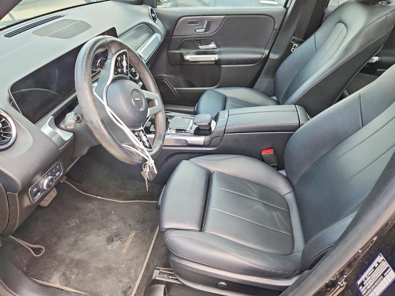 2020 MERCEDES-BENZ GLB GLB250