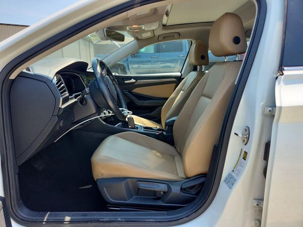2019 VOLKSWAGEN JETTA SEL
