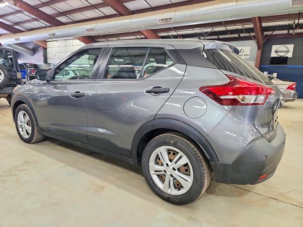 2020 NISSAN KICKS