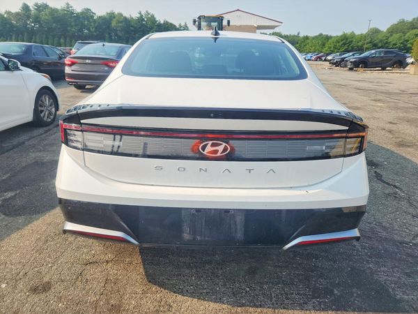 2025 HYUNDAI SONATA SEL — DIRR