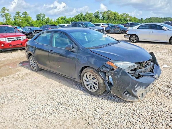 2019 TOYOTA COROLLA