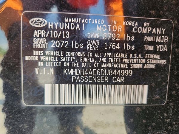 2013 HYUNDAI ELANTRA