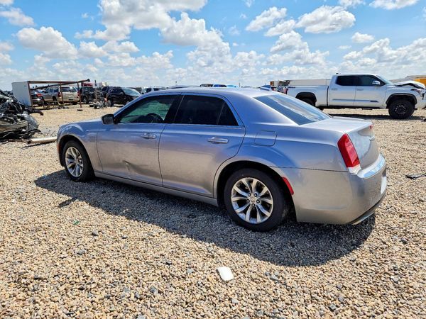 2016 CHRYSLER 300 Limited