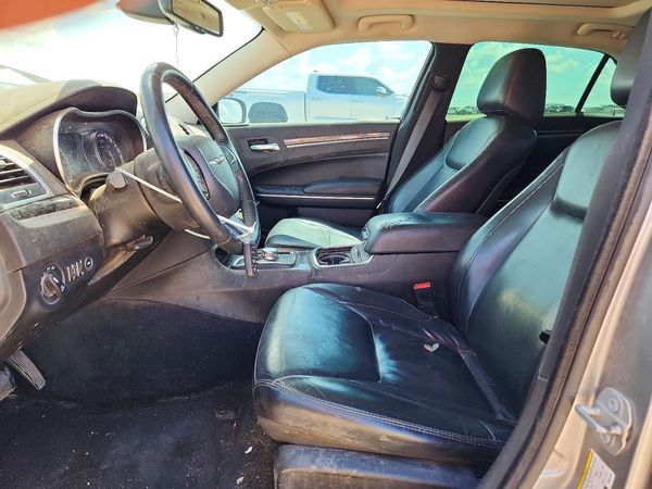 2016 CHRYSLER 300 Limited