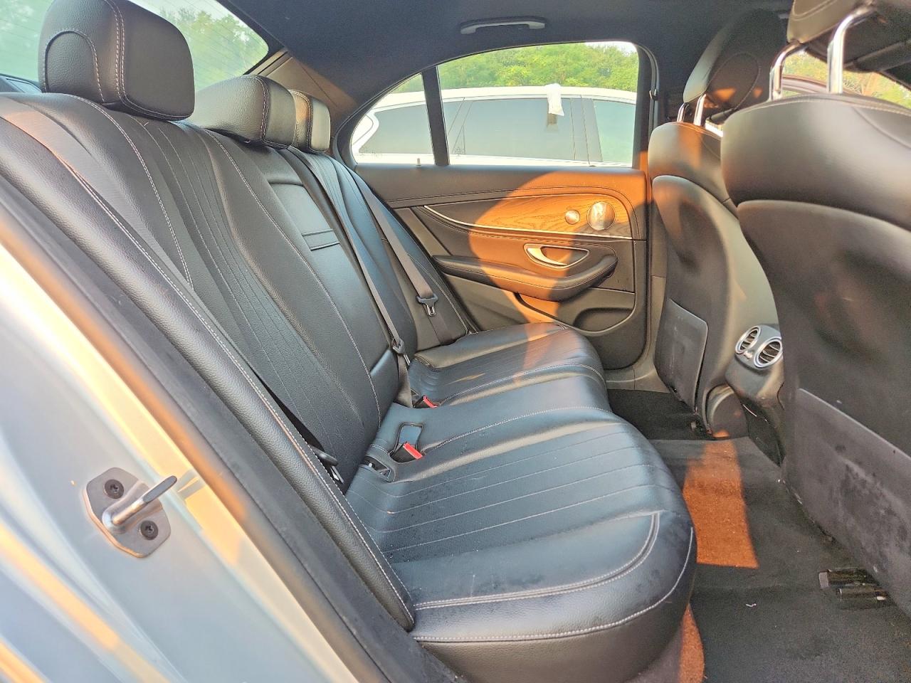 2019 MERCEDES-BENZ E E300-4M
