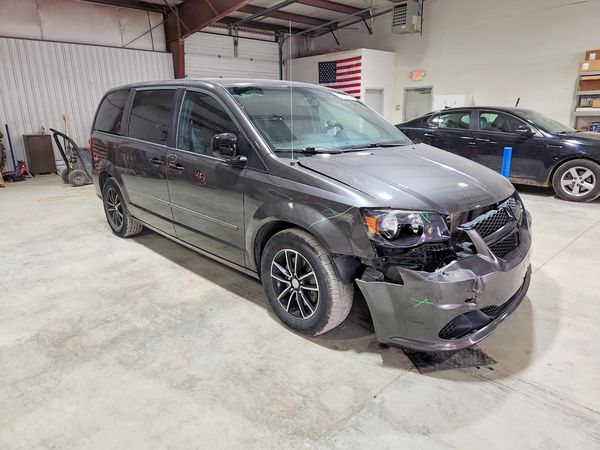 2015 DODGE GRAND CARAVAN SE