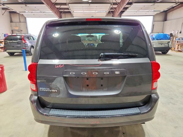 2015 DODGE GRAND CARAVAN SE
