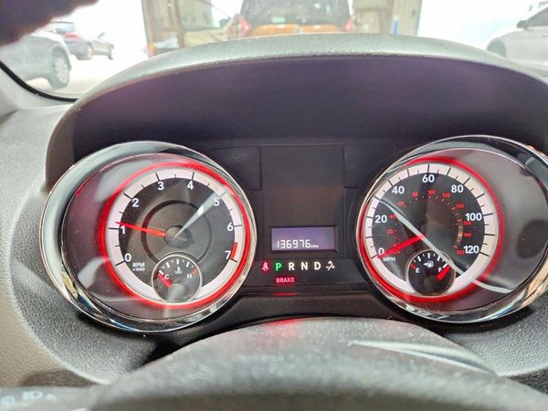 2015 DODGE GRAND CARAVAN SE