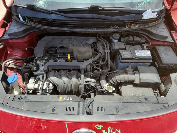 2020 KIA RIO 5-DOOR LX, S