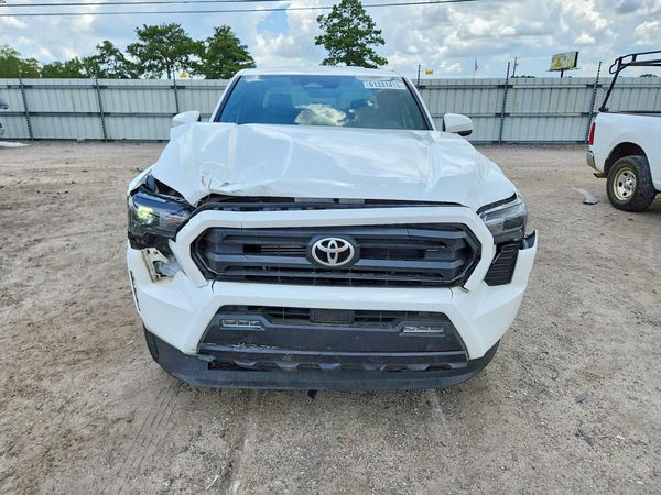 2025 TOYOTA TACOMA