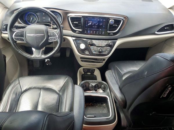 2019 CHRYSLER PACIFICA