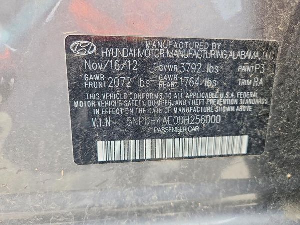 2013 HYUNDAI ELANTRA
