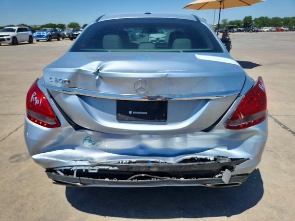 2016 MERCEDES-BENZ C C300