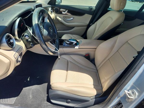 2016 MERCEDES-BENZ C C300