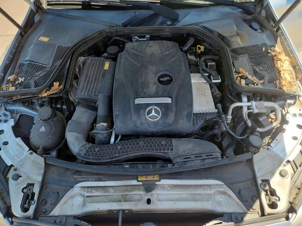 2016 MERCEDES-BENZ C C300