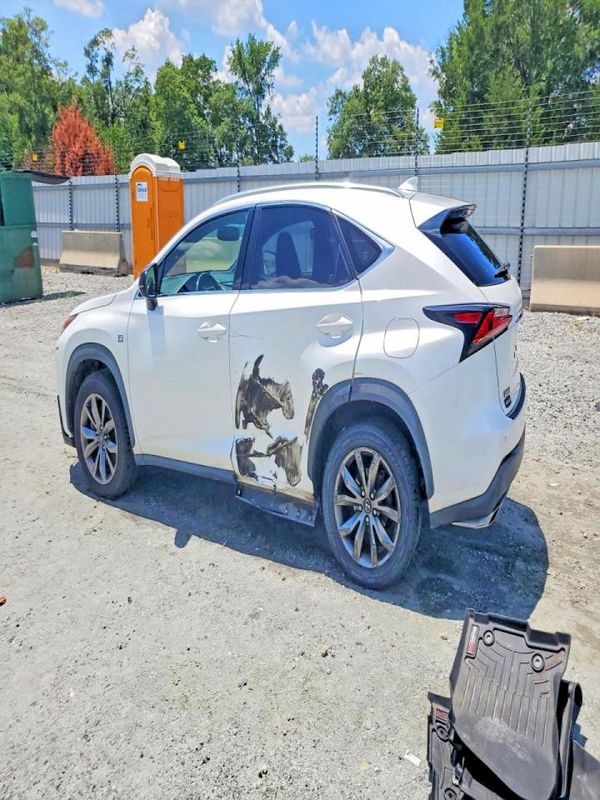 2015 LEXUS NX 200t Luxury
