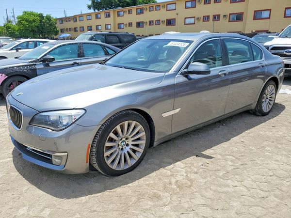 2013 BMW 750 750Li/Alpina B7