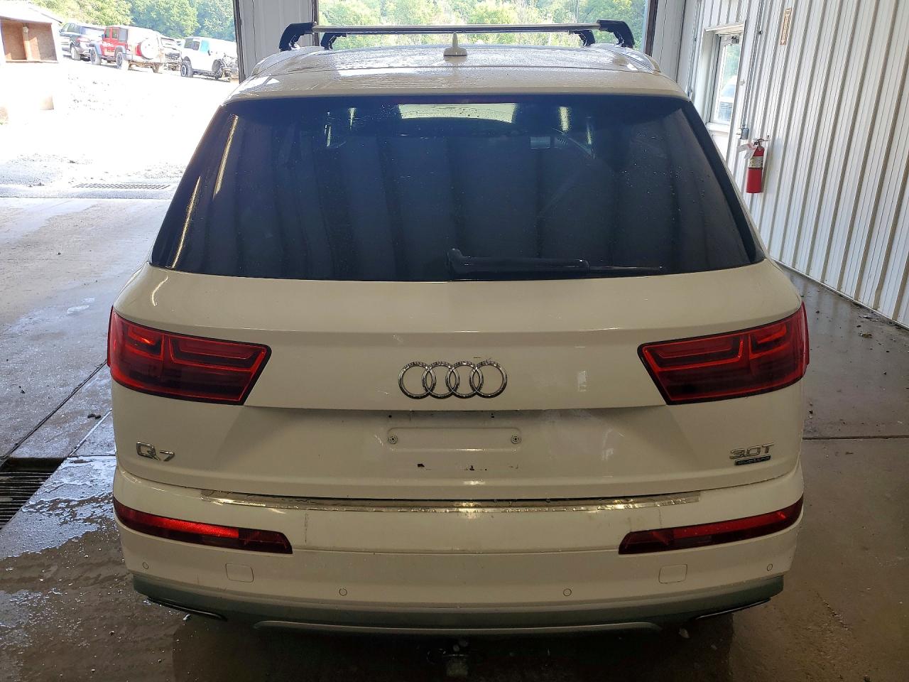 2017 AUDI Q7 quattro Prestige