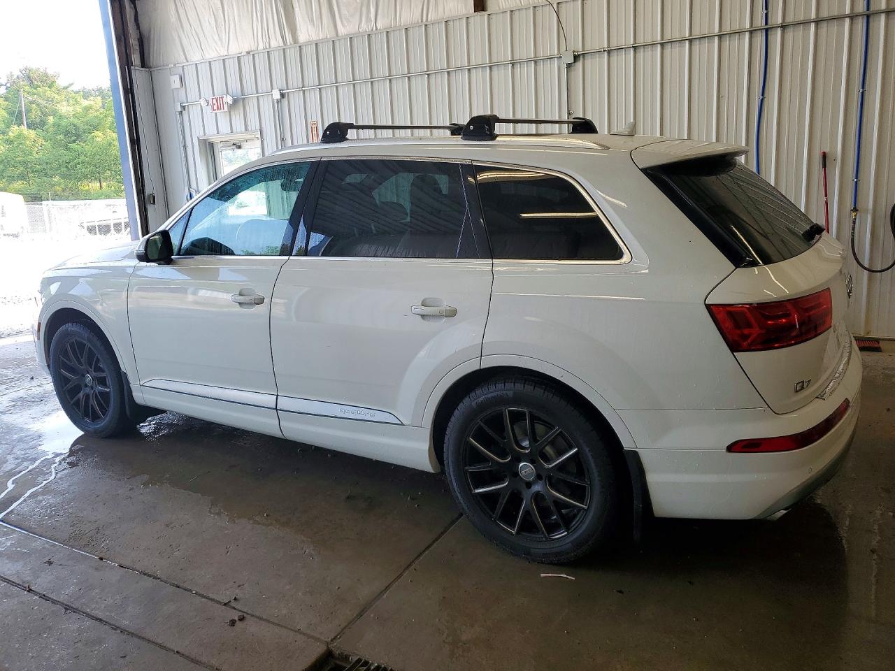 2017 AUDI Q7 quattro Prestige