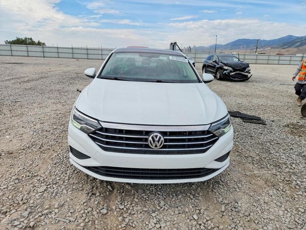2021 VOLKSWAGEN JETTA S / SE / R-Line