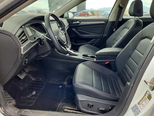 2021 VOLKSWAGEN JETTA S / SE / R-Line