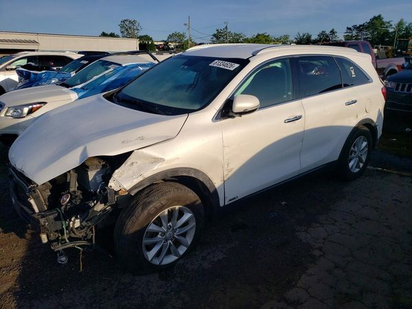 2017 KIA SORENTO L, LX