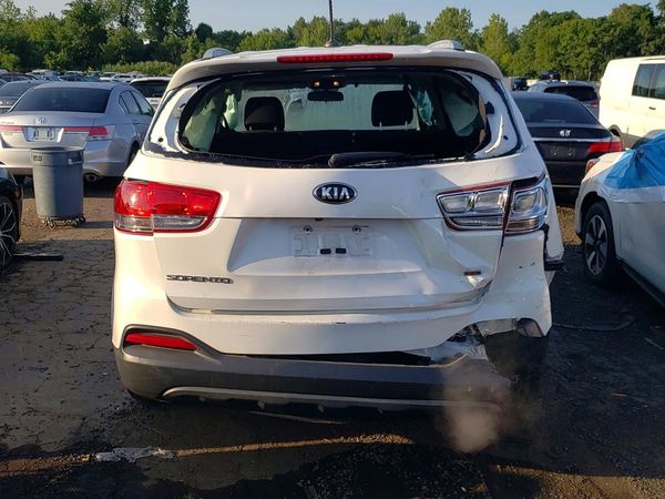 2017 KIA SORENTO L, LX