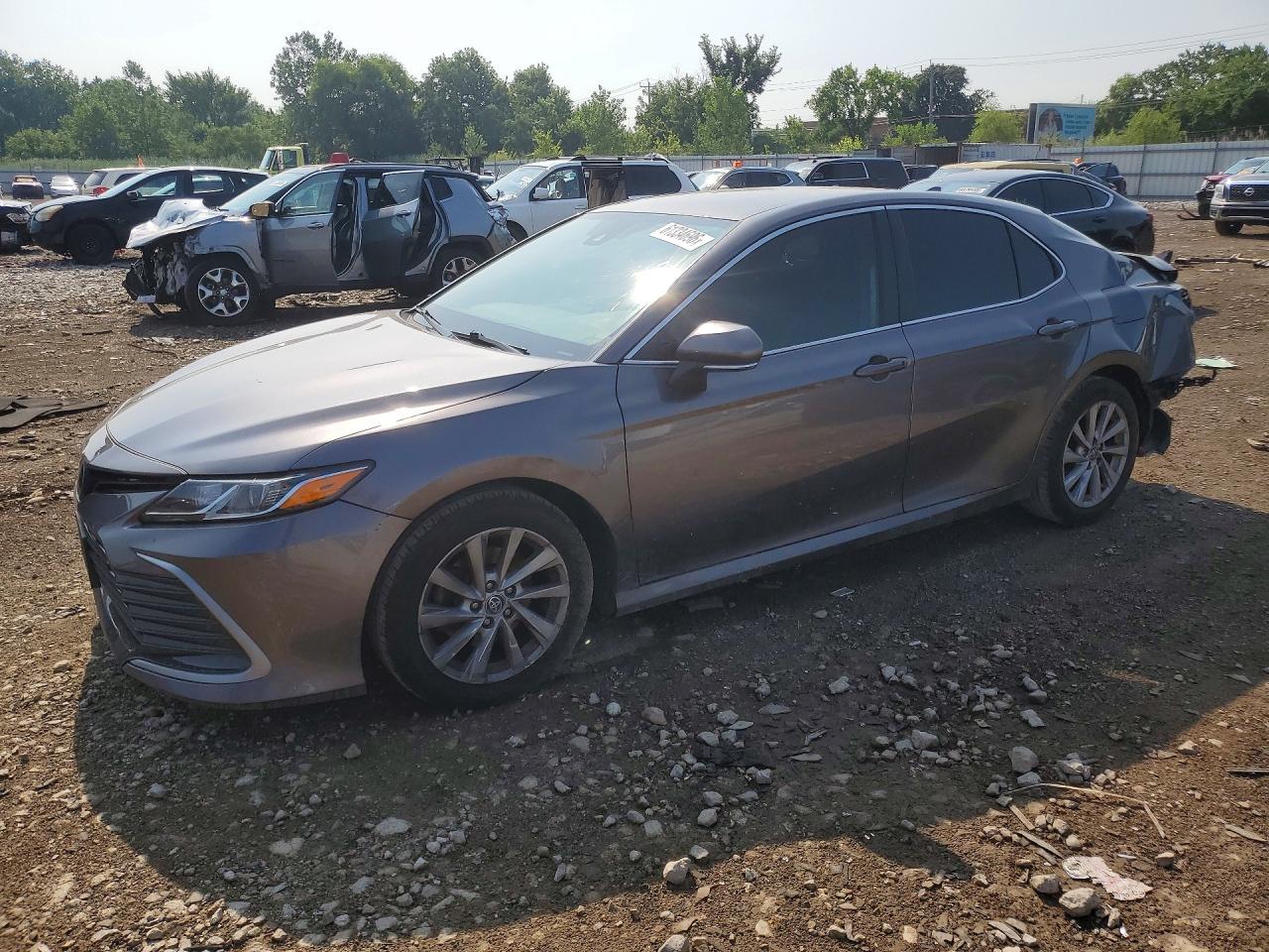 2023 TOYOTA CAMRY
