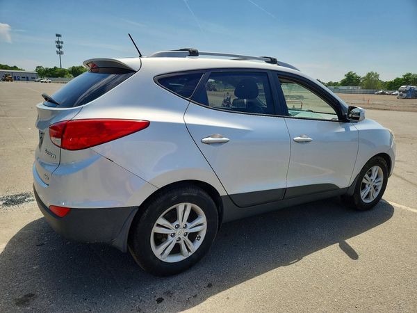 2012 HYUNDAI TUCSON GLS — PSRA