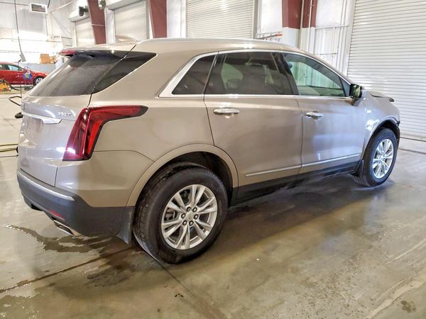 2023 CADILLAC XT5 Luxury
