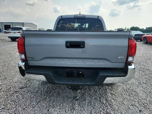 2019 TOYOTA TACOMA SR5