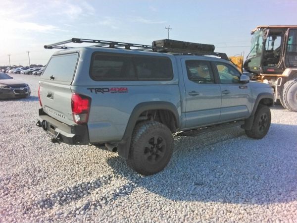 2018 TOYOTA TACOMA