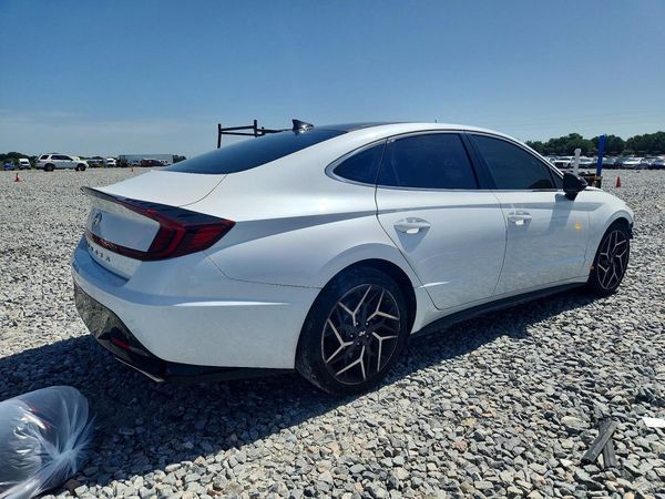 2021 HYUNDAI SONATA
