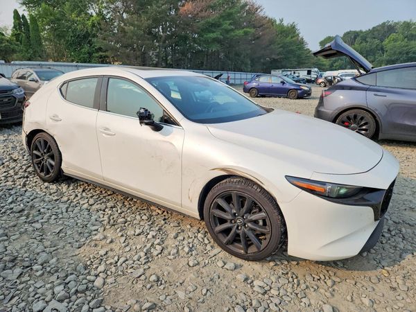 2021 MAZDA 3