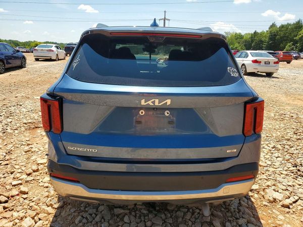 2025 KIA SORENTO