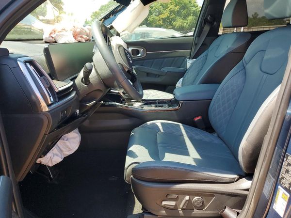 2025 KIA SORENTO