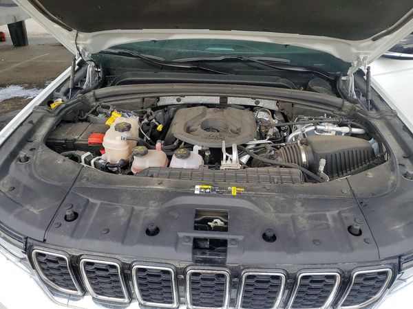 2025 JEEP GRAND CHEROKEE 4XE