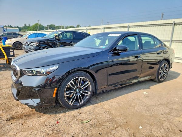 2025 BMW 530 xDrive