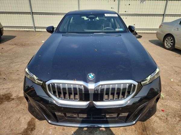 2025 BMW 530 xDrive